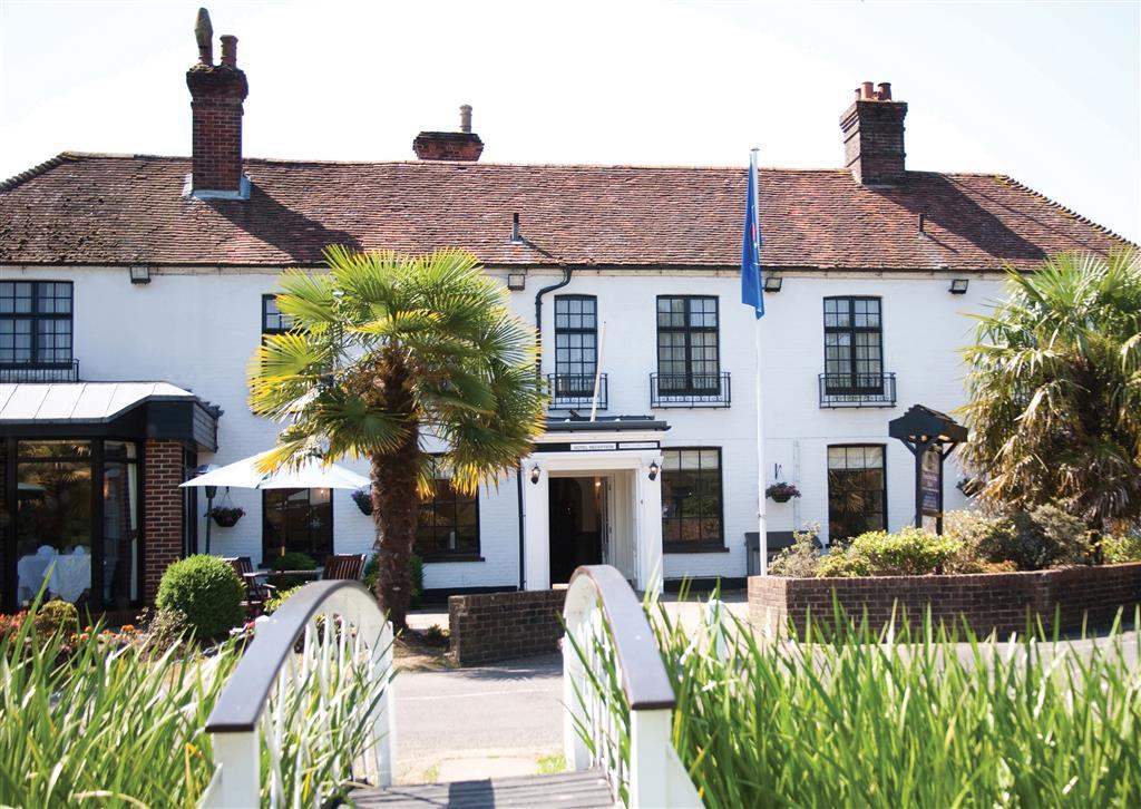 Frensham Pond Country House Hotel & Spa Farnham  Exteriör bild